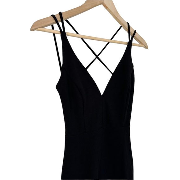 Lulu’s All This Allure Maxi Dress - Picture 7 of 9